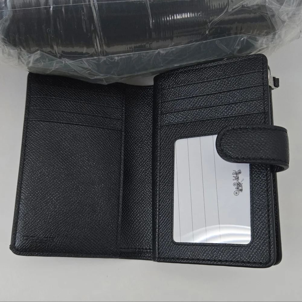 Coach Womens Medium Corner Zip Black Wallet - Picture 3 of 6